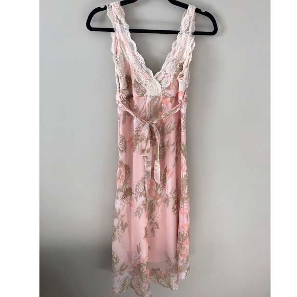 Peach flowered hi lo dress - Picture 3 of 3